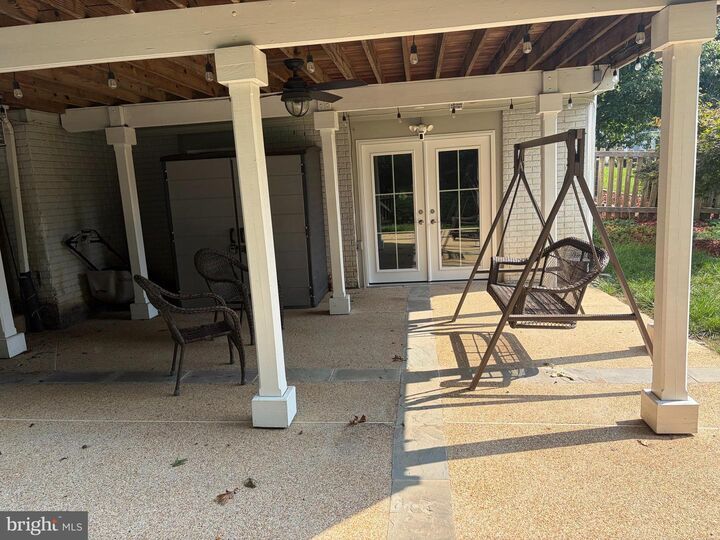 Property Photo: 42941 Deer Chase Place VA 20147
