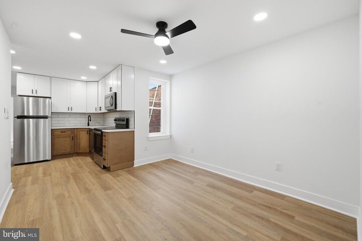 Property Photo: 2109 Tasker Street 2 PA 19145
