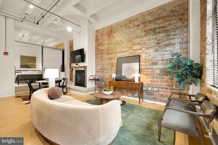 Property Photo: 1445 Church Street NW 12 DC 20005