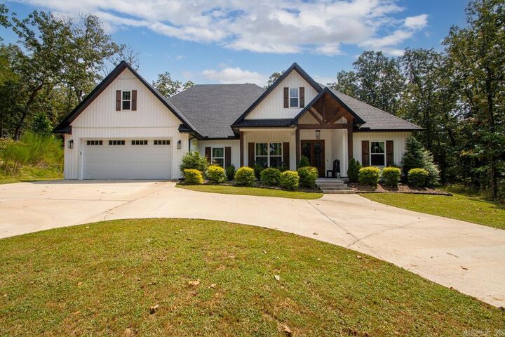 Property Photo: 1178 Brookhaven Court AR 72002