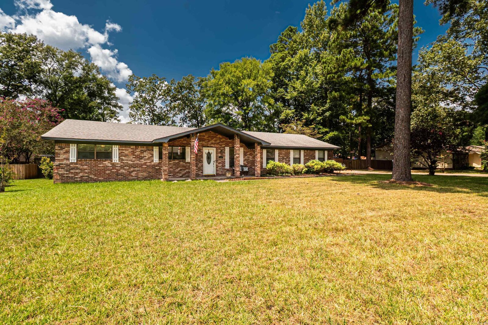 Property Photo:  719 Post Oak Dr  AR 71730 
