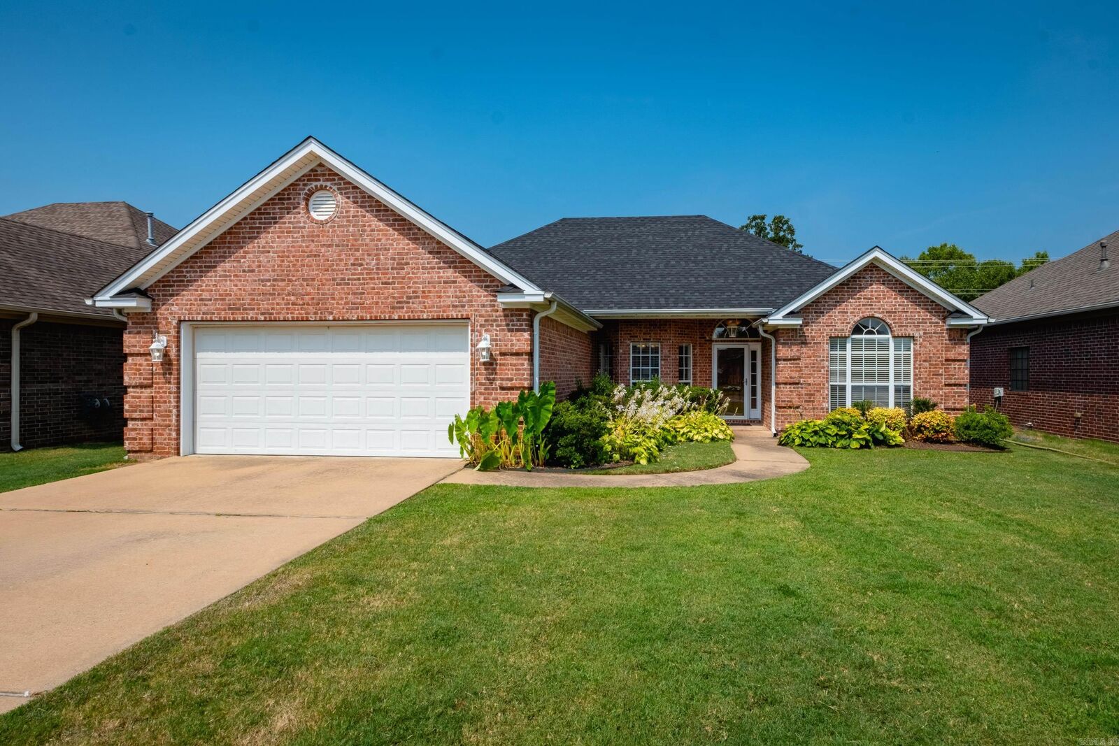 Property Photo:  118 Auriel Circle  AR 72113 