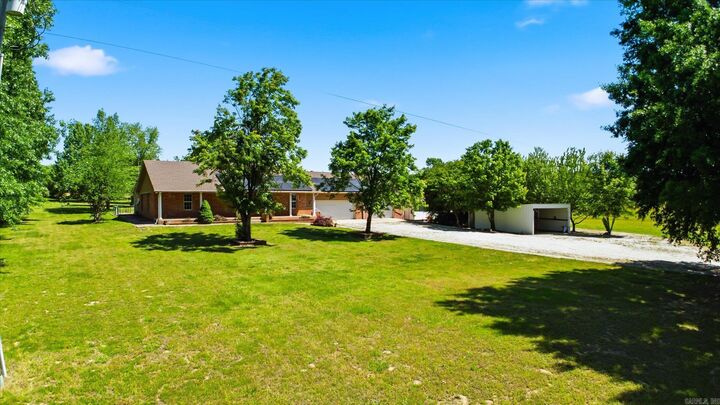 Property Photo: 250 Cr 793 AR 72417