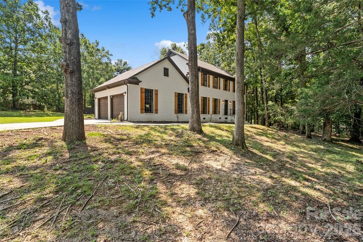 Property Photo: 690 Knighton Hill Road SC 29732