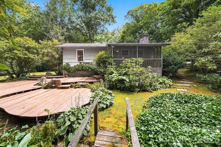 Property Photo: 6354 Gingercake Road NC 28657