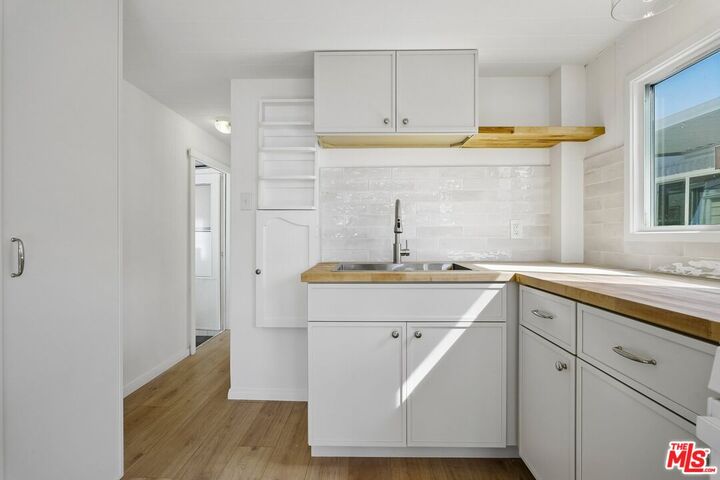 Property Photo: 11250 Playa St, Unit 81 CA 90230