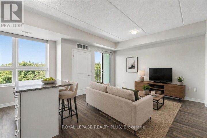 Property Photo:  1284 Gordon Street 404  ON N1L 0M8 