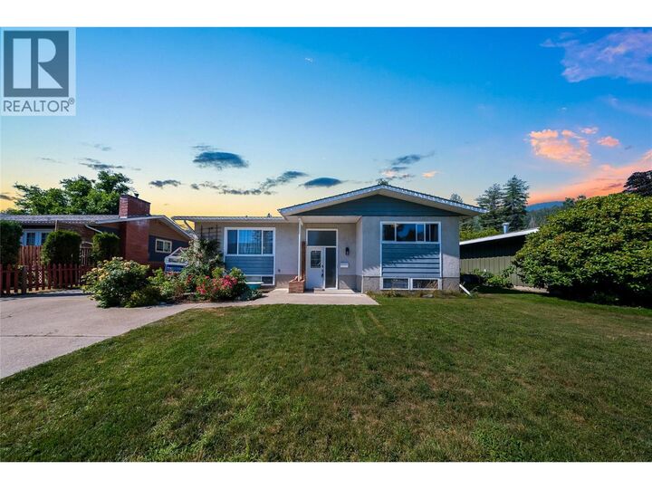 Property Photo: 1684 Ridgewood Drive BC V1N 2L7