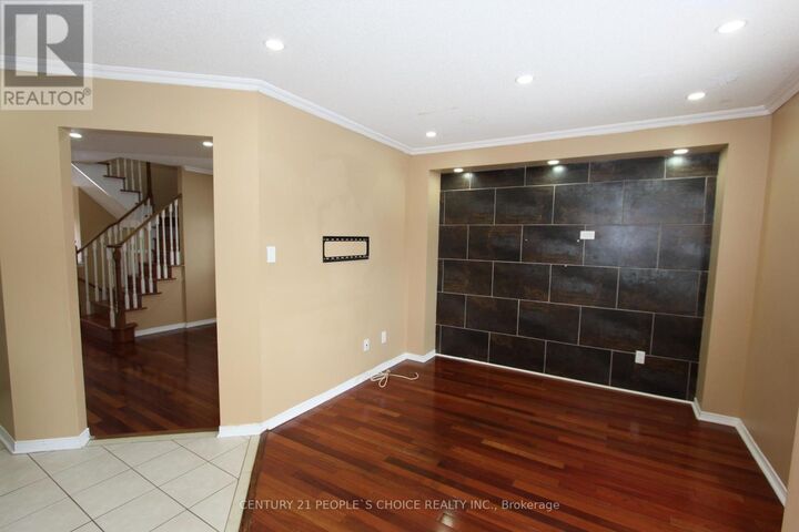 Property Photo:  14 Thornbush Boulevard  ON L7A 0K5 