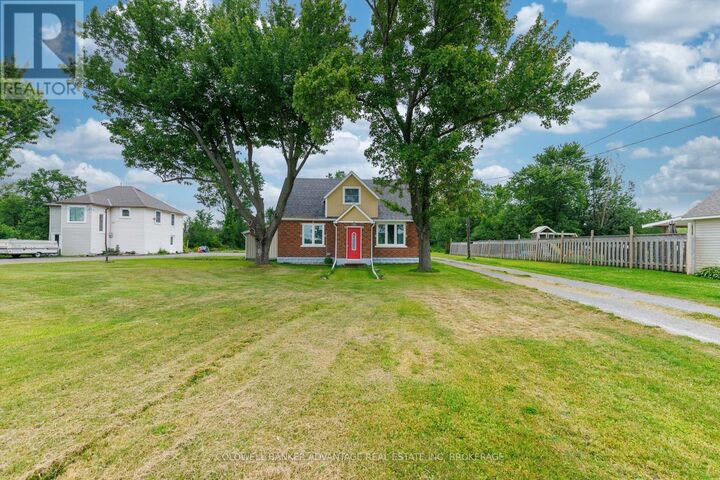 Property Photo:  2592 3 Highway  ON L3K 5V4 