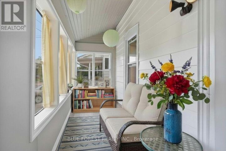 Property Photo: 21 Isabel Street ON N5R 3J7