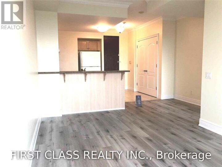 Property Photo:  1 Clairtrell Road Rg8  ON M2N 7H6 