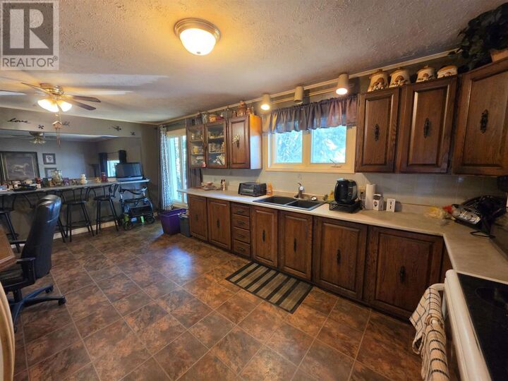 Property Photo:  87 Letcher St  ON P6C 4X5 
