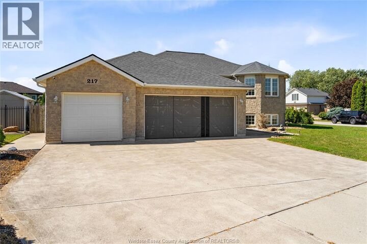 Property Photo:  217 Grandview Boulevard  ON N0R 1A0 