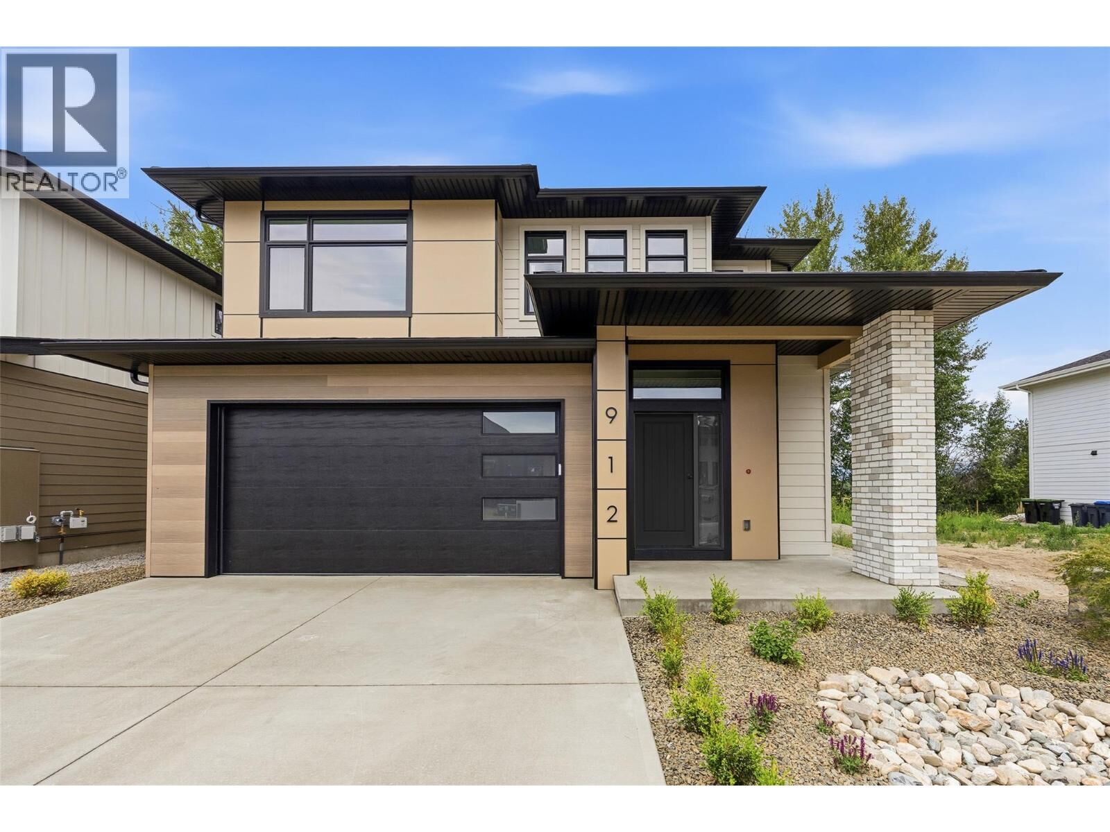 Property Photo: 912 Bull Crescent BC V1W 4N2