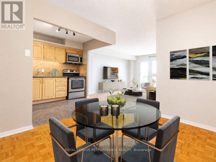 Property Photo:  158C McArthur Avenue 708  ON K1L 8E7 