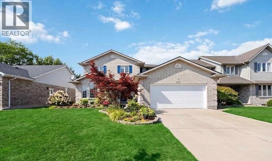 Photo de la propriété:  2923 Stoney Creek Drive  ON N0N 1C0 