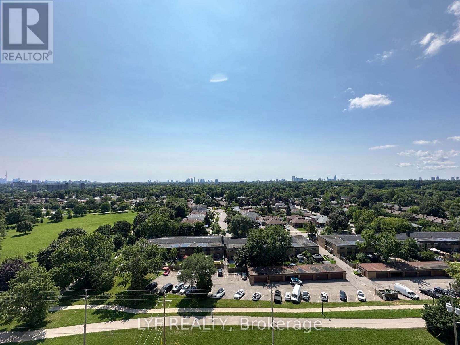 Property Photo:  4010 Eglinton Avenue West 1209  ON M9A 0G5 