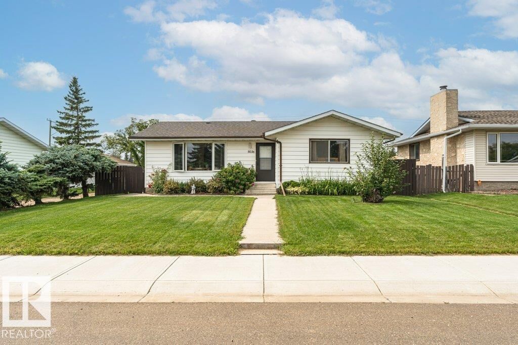 Property Photo: 5036 47 Street AB T0B 2R0