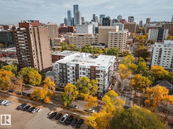 Property Photo:  10015 113 Street NW  AB T5K 0S8 