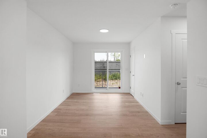 Property Photo:  531 Merlin Landing Landing NW 11  AB T5S 0L9 
