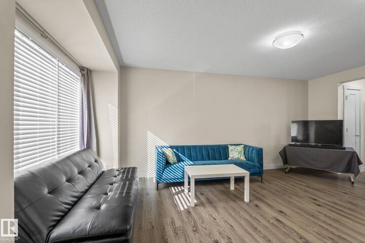 Property Photo: 4205 30 Street NW 24 AB T6T 2G9