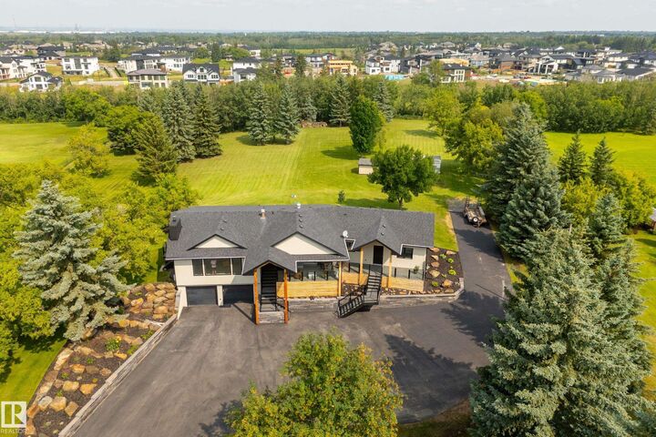Property Photo:  52249 Rge Road 233 193  AB T8B 1C7 