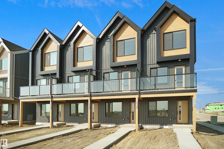 Property Photo: 532 Uplands Drive NW AB T6M 3M3