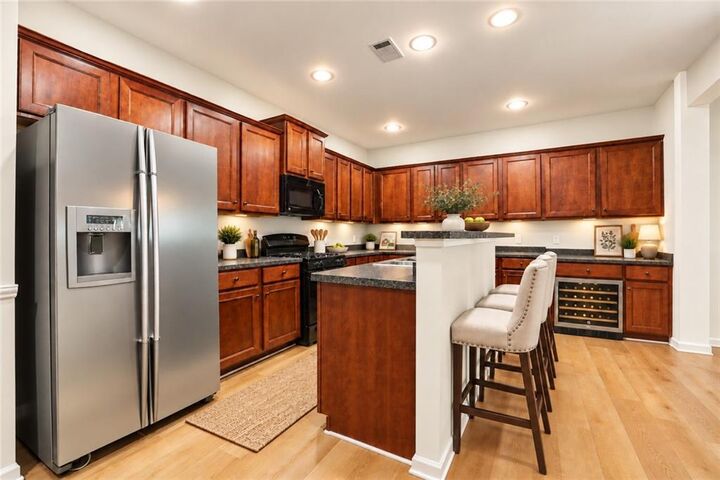 Property Photo: 119 Villa Park Circle GA 30087