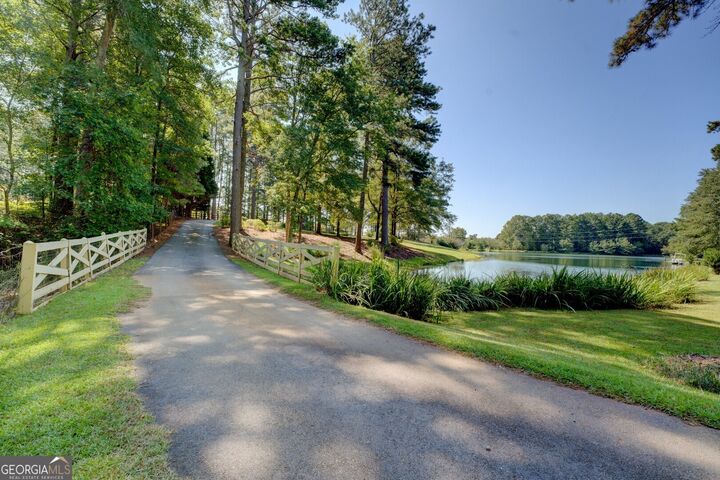 Property Photo:  1371 Lipscomb Road  GA 30025 