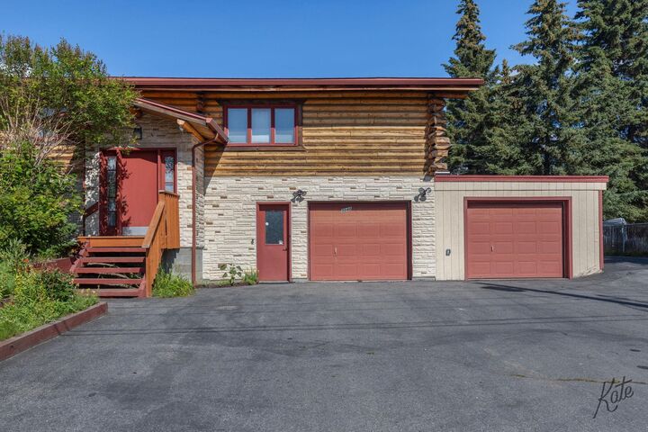 Property Photo: 3048 Riverview Drive AK 99709