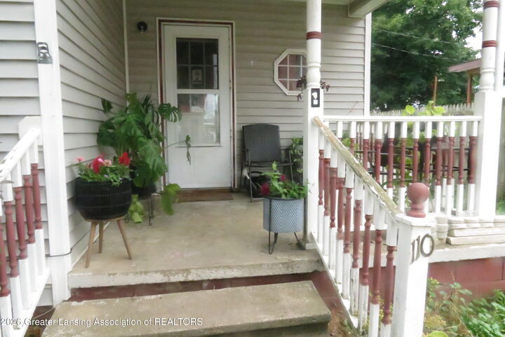 Property Photo:  110 E Clinton Street  MI 48866 