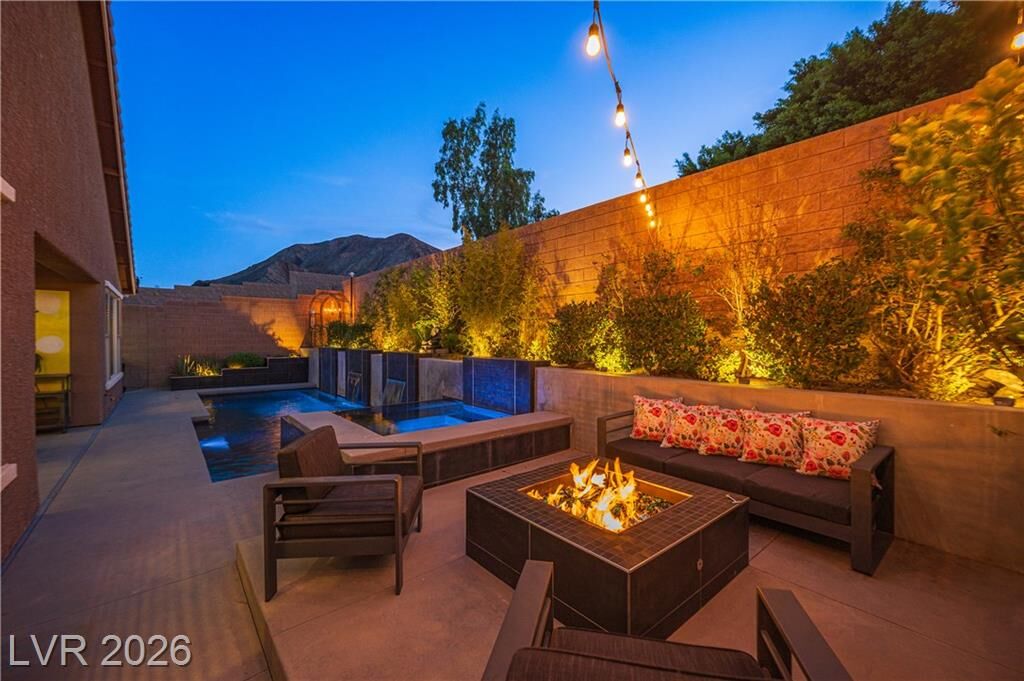 Property Photo: 1197 Hillside Peak Street NV 89002