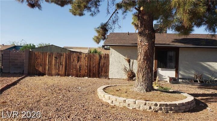 Property Photo: 5284 Wellesley Avenue NV 89122