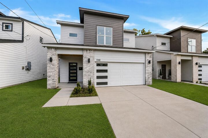 Property Photo:  514 Melbourne Street B  TX 77022 