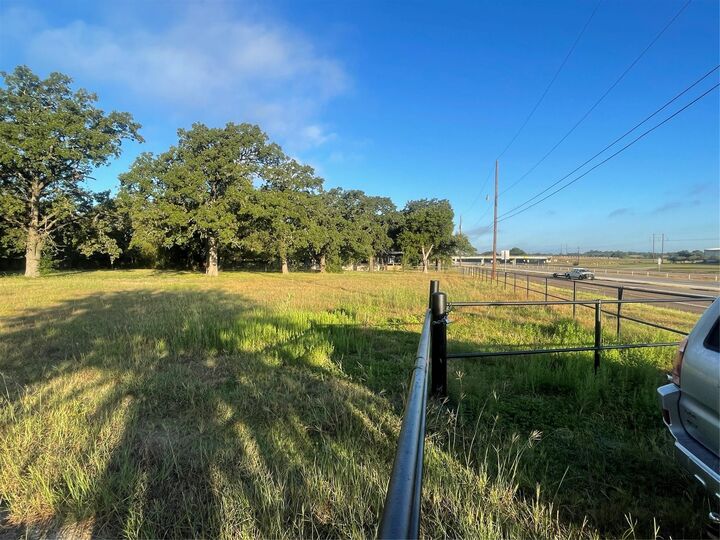 Property Photo:  2273 N Earl Rudder Freeway  TX 77803 