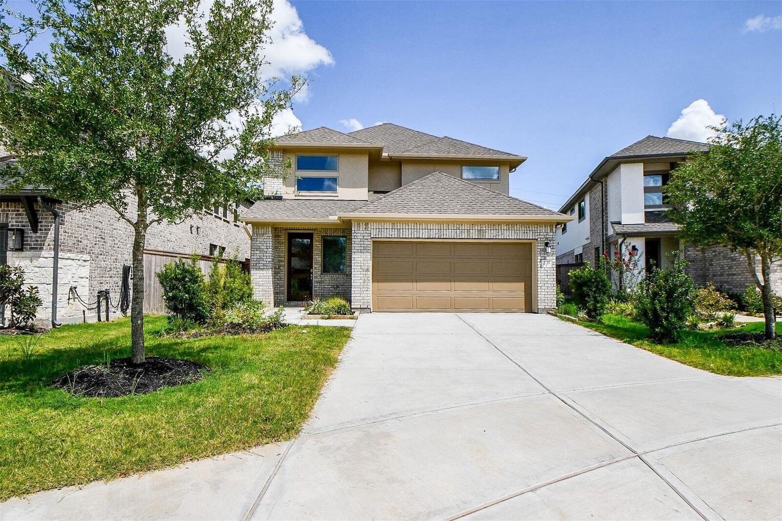 Property Photo: 231 Bright Valley Way TX 77406
