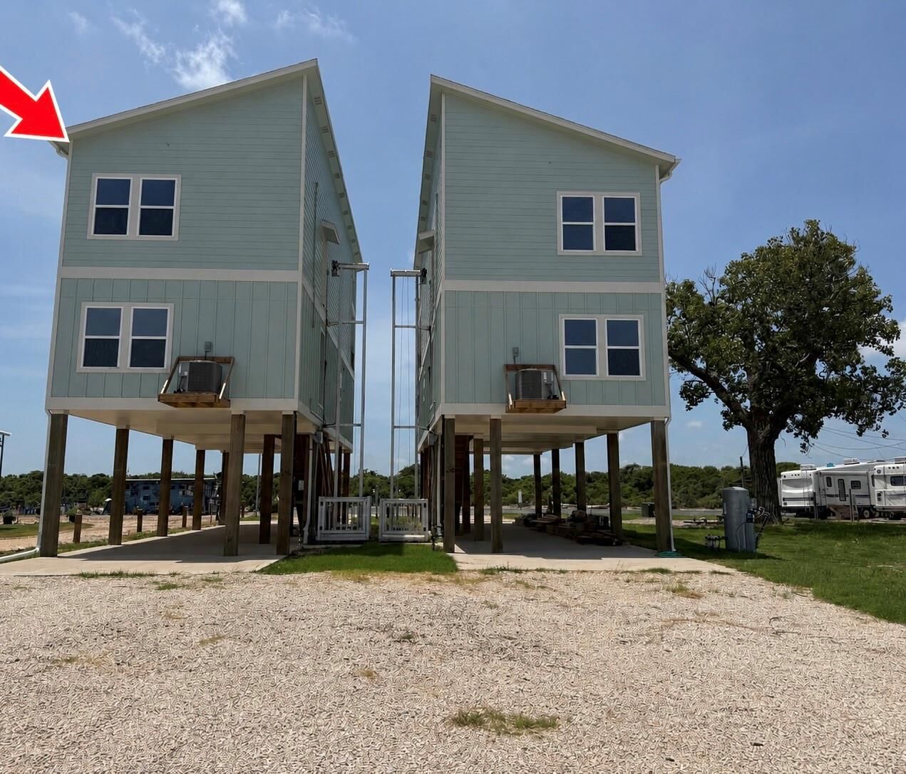 Property Photo:  438 Private Road 670  TX 77457 