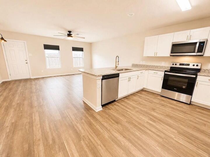 Property Photo: 15674 Briar Forest Drive TX 77306