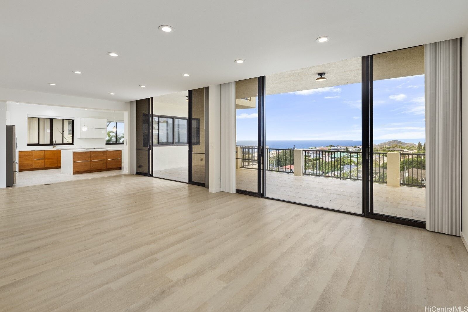 Property Photo: 2188 Hikino Street HI 96821