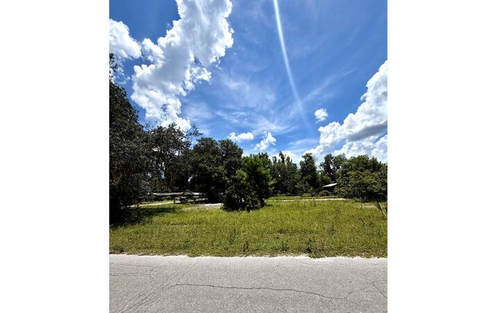 Property Photo: