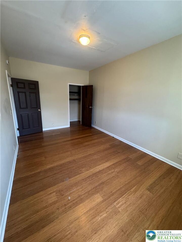 Property Photo: 228 Northampton Street 3 PA 18042