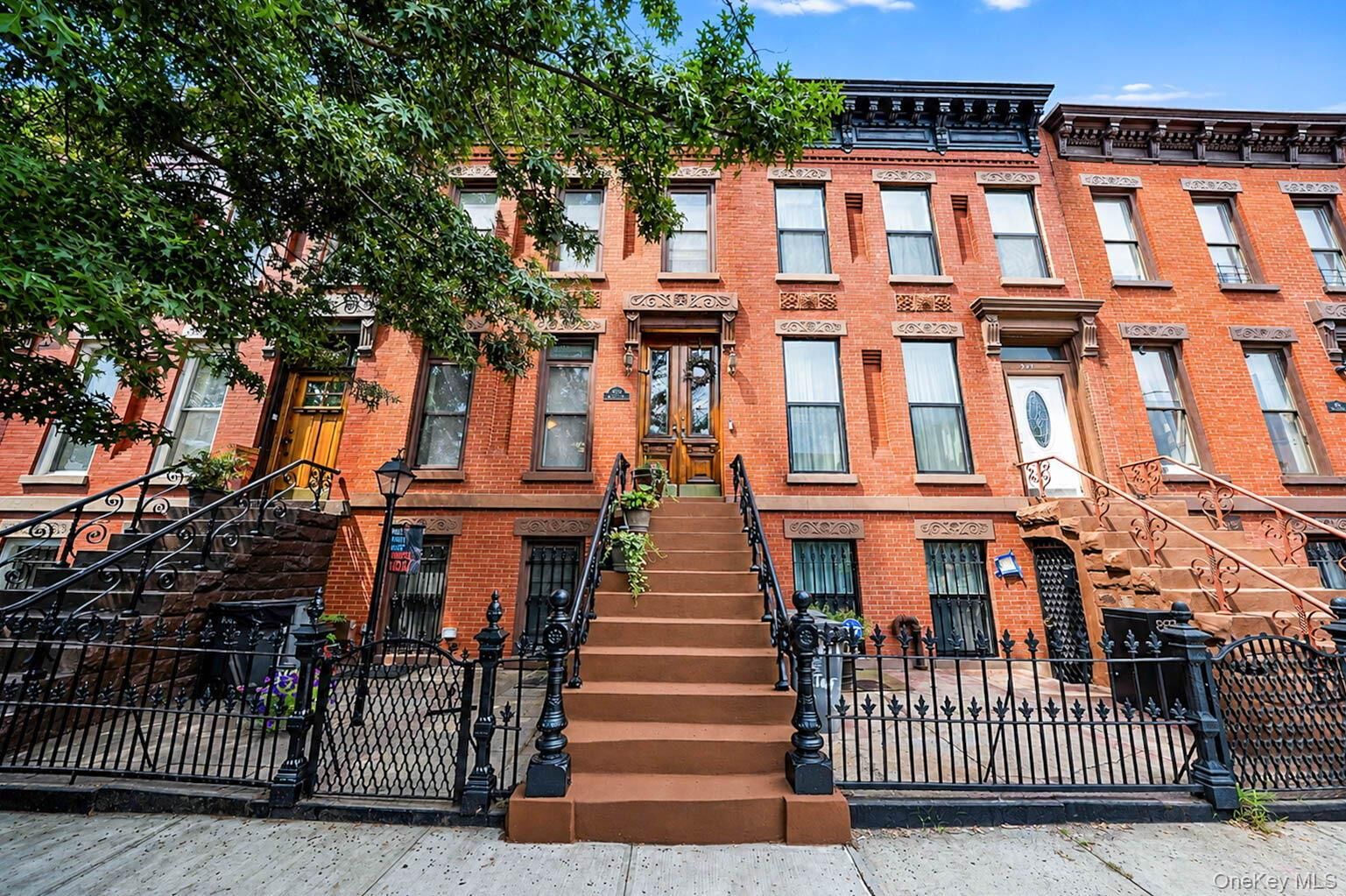 Property Photo:  885A Putnam Avenue A  NY 11221 