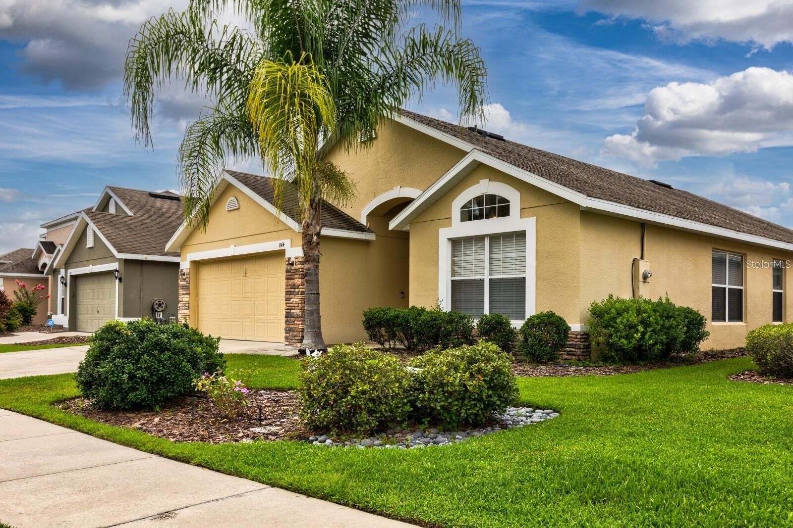 Property Photo:  844 Haring Lane  FL 32757 
