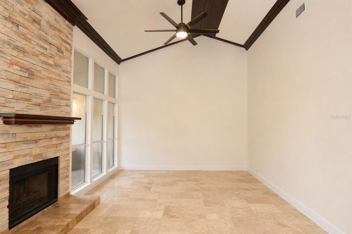 Property Photo:  178 W Sabal Palm Place 178  FL 32779 