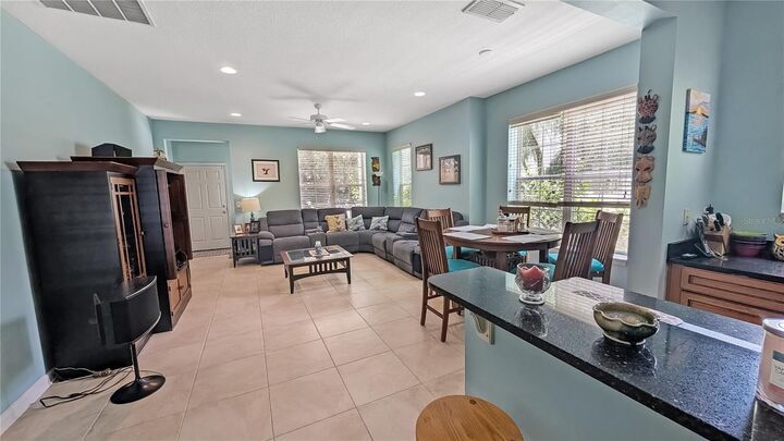 Property Photo: 1114 Tapestry Drive FL 34747