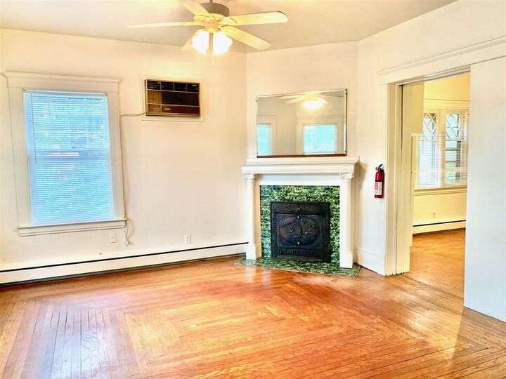 Property Photo:  117 W Dutton Street  MI 49007 