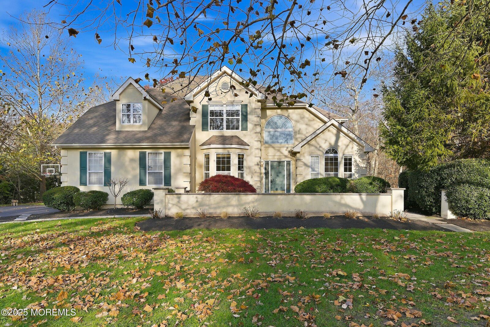 Property Photo:  6 Olena Drive  NJ 08527 