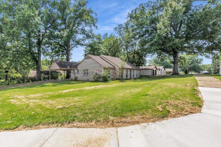 Property Photo:  5393 Banbury Ave  TN 38135 