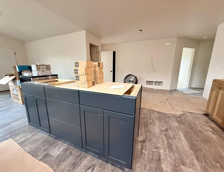 Property Photo: 827 Heritage Street SD 57717